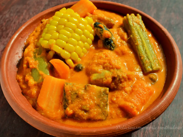 the image shows a vegetarian goan dish called khatkhatem