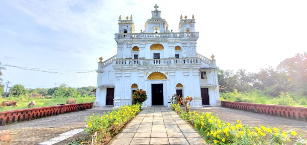 Things to do in North Goa: Visit Our Lady Piety Chapel